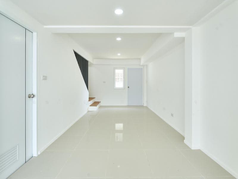 For Sale: Home Office in Baan Kluai Mai Project, Newly Built in a Great Location (ID:637HS), Chiang Mai, San Sai Noi, San Sai, Chiang Mai, 2 Bedrooms, 114 sqm, Townhouse For Sale, by อรกัญญา สายวังกิจ, 500597863 - DDproperty.com