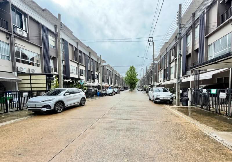 Sammakorn Avenue Chaiyapruek-Wongwaen, bangkok, Sammak Road, Bang Bua Thong, Tha Rang, Bang Khen, Bangkok, 3 Bedrooms, 100 sqm, Townhouse For Sale, by The Best Property ครีม, 500597902 - DDproperty.com