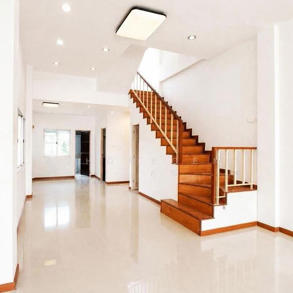 ทาวน์เฮ้าส์3ชั้น 34ตรว. หลังมุม ซ.นาคนิวาส48 แยก14-3, กรุงเทพ, ลาดพร้าว, กรุงเทพ, 410 ตร.ม., ทาวน์เฮ้าส์ ขาย, โดย AJHOMECENTER - คุณแบงค์, 500597946 - DDproperty.com