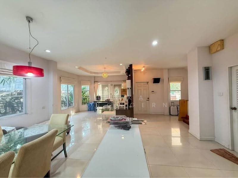 undefined, chon-buri, Surasak, Si Racha, Chon Buri (Pattaya), 3 Bedrooms, 204 sqm, Single Detached House For Sale, by Sujika Puangngern, 500597959 - DDproperty.com