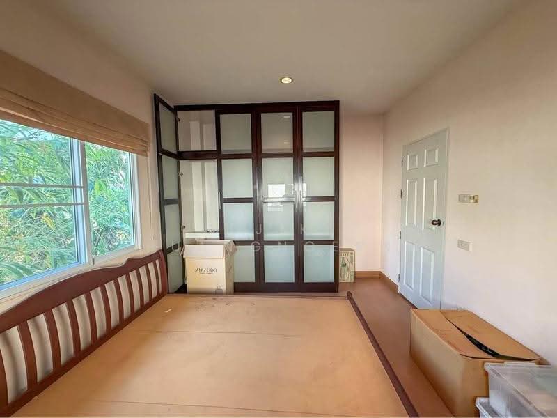 undefined, chon-buri, Surasak, Si Racha, Chon Buri (Pattaya), 3 Bedrooms, 204 sqm, Single Detached House For Sale, by Sujika Puangngern, 500597959 - DDproperty.com