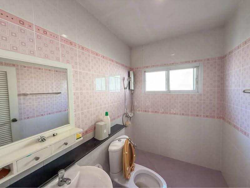 undefined, chon-buri, Surasak, Si Racha, Chon Buri (Pattaya), 3 Bedrooms, 204 sqm, Single Detached House For Sale, by Sujika Puangngern, 500597959 - DDproperty.com