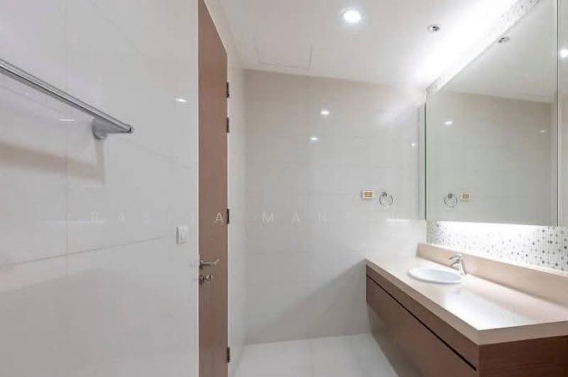 Bright Sukhumvit 24 : ไบร์ท สุขุมวิท 24, กรุงเทพ, ถนนสุขุมวิท 24, คลองตัน, คลองเตย, กรุงเทพ, 177 ตร.ม., คอนโด ขาย, โดย Rasita Maneelam, 500597977 - DDproperty.com