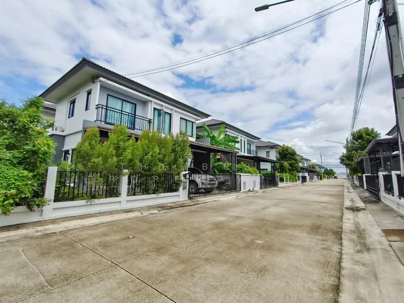 Britania Bangna Km. 42 : บริทาเนีย บางนา กม. 42, Chachoengsao, 199 5 ถ.จรัญนนท์, Bang Wua, Bang Pakong, Chachoengsao, 4 Bedrooms, 150 sqm, Single Detached House For Sale, by The Best Property โบ, 500598066 - DDproperty.com