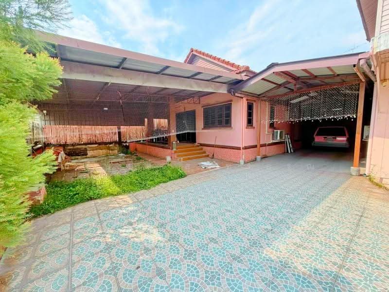 ไม่พบโครงการ, Chon Buri (Pattaya), เลี่ยงเมืองชลบุรี, Nong Khang Khok, Muang Chon Buri, Chon Buri (Pattaya), 8 Bedrooms, 440 sqm, Single Detached House For Rent, by ณัฐพงศ์ สุนทรอรุณ, 500598089 - DDproperty.com