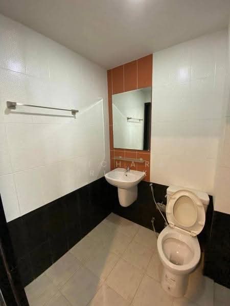 The Light Condo Bangsaen (A & B), chon-buri, Map Mayom Road, Saen Suk, Muang Chon Buri, Chon Buri (Pattaya), 1 Bedroom, 37 sqm, Condo For Sale, by Patchara Srisak, 500598108 - DDproperty.com