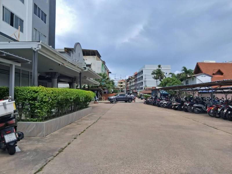 9 Karat Condo, Chon Buri (Pattaya), Soi Arunothai 4, Bang Lamung, Bang Lamung (Pattaya), Chon Buri (Pattaya), 1 Bedroom, 64 sqm, Condo For Rent, by Patchara Srisak, 500598144 - DDproperty.com