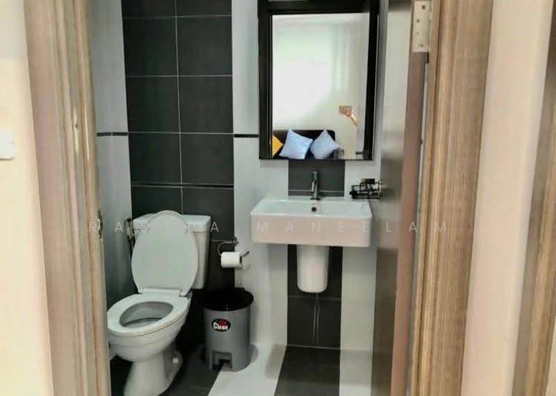 The Base Sukhumvit 77, bangkok, 289 Sukhumvit 77 Road, Phra Kanong Nua, Watthana, Bangkok, 1 Bedroom, 30 sqm, Condo For Sale, by Rasita Maneelam, 500598155 - DDproperty.com