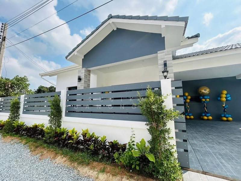 บ้าน 3-ห้องนอน, ชลบุรี, หนองปรือ, บางละมุง, ชลบุรี, 240 ตร.ม., บ้านเดี่ยว ขาย, โดย Sujika Puangngern, 500598168 - DDproperty.com