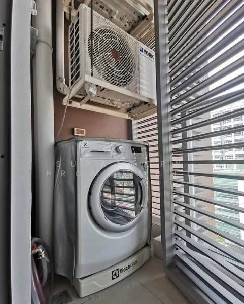 The Lofts Ekkamai, bangkok, 1415 Sukhumvit Road, Phra Kanong Nua, Watthana, Bangkok, 1 Bedroom, 35 sqm, Condo For Sale, by Supatsorn Promsombut, 500598178 - DDproperty.com