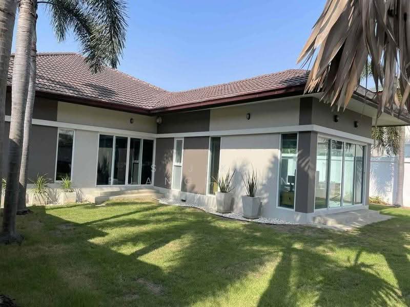 4-BR House, chon-buri, Huai Yai, Bang Lamung (Pattaya), Chon Buri (Pattaya), 4 Bedrooms, 325 sqm, Single Detached House For Sale, by Sujika Puangngern, 500598258 - DDproperty.com