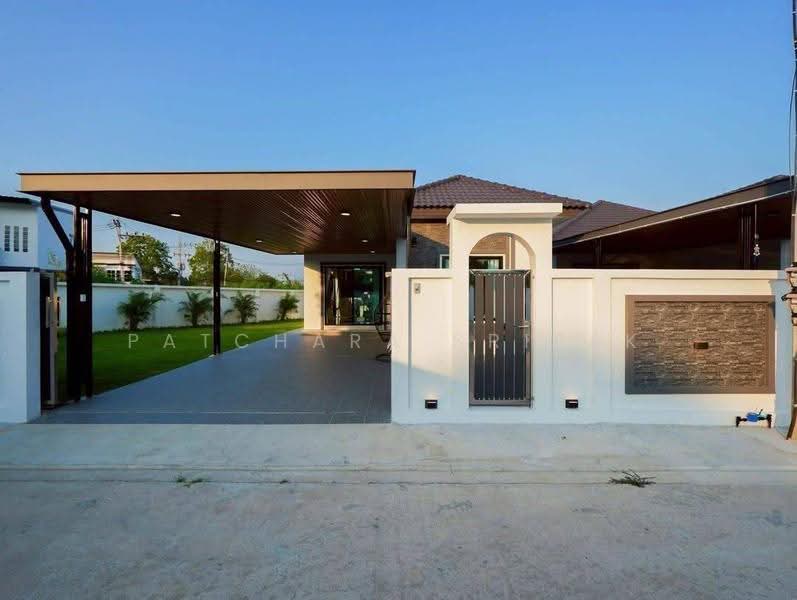 3-BR House, chon-buri, Na Kloe, Bang Lamung (Pattaya), Chon Buri (Pattaya), 3 Bedrooms, 350 sqm, Single Detached House For Sale, by Patchara Srisak, 500598280 - DDproperty.com