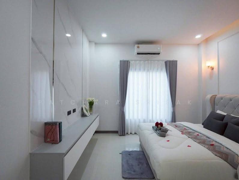 3-BR House, chon-buri, Na Kloe, Bang Lamung (Pattaya), Chon Buri (Pattaya), 3 Bedrooms, 350 sqm, Single Detached House For Sale, by Patchara Srisak, 500598280 - DDproperty.com
