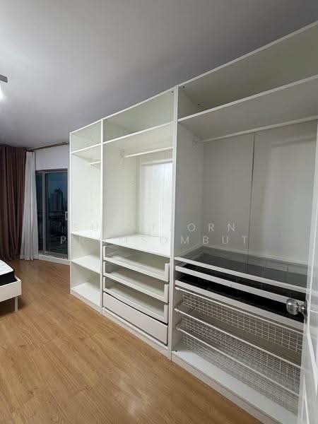 Supalai Park Ekkamai-Thonglor, Bangkok, Petchaburi Road, Bang Kapi, Huai Khwang, Bangkok, 2 Bedrooms, 72 sqm, Condo For Sale, by Supatsorn Promsombut, 500598298 - DDproperty.com