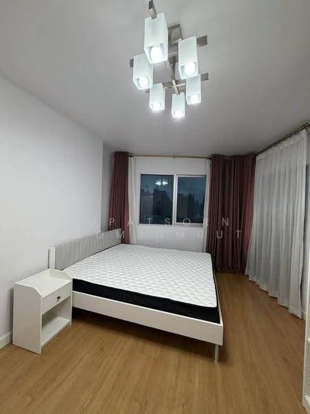 Supalai Park Ekkamai-Thonglor, Bangkok, Petchaburi Road, Bang Kapi, Huai Khwang, Bangkok, 2 Bedrooms, 72 sqm, Condo For Sale, by Supatsorn Promsombut, 500598298 - DDproperty.com