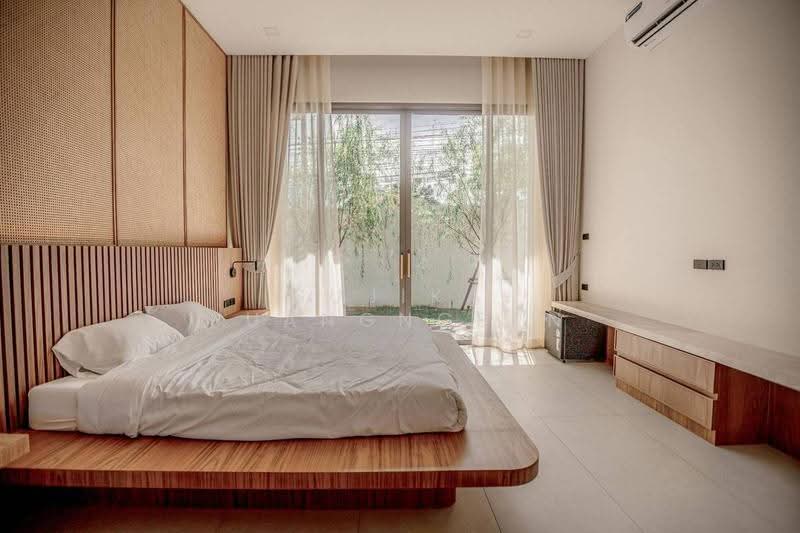 4-BR Villa, Chon Buri (Pattaya), Huai Yai, Bang Lamung (Pattaya), Chon Buri (Pattaya), 4 Bedrooms, 411 sqm, Villa For Sale, by Sujika Puangngern, 500598315 - DDproperty.com