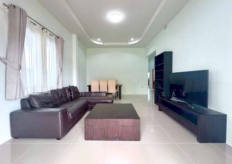 3-BR House, Chon Buri (Pattaya), Nong Pru, Bang Lamung (Pattaya), Chon Buri (Pattaya), 3 Bedrooms, 150 sqm, Single Detached House For Sale, by Patchara Srisak, 500598332 - DDproperty.com