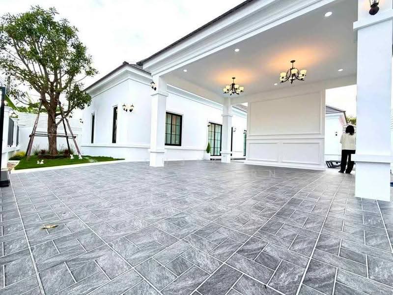 3-BR House, chon-buri, Nong Pru, Bang Lamung (Pattaya), Chon Buri (Pattaya), 3 Bedrooms, 204 sqm, Single Detached House For Sale, by Sujika Puangngern, 500598348 - DDproperty.com