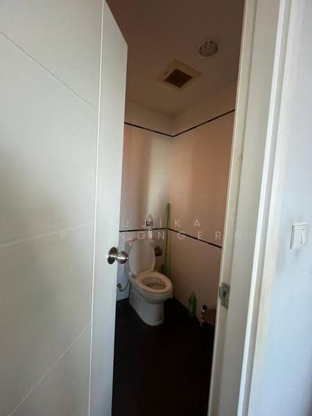 Sea Saran Condominium, Chon Buri (Pattaya), 190 Moo 2 Bangsaray, Bang Sa-re, Sattahip, Chon Buri (Pattaya), 1 Bedroom, 38 sqm, Condo For Sale, by Sujika Puangngern, 500598379 - DDproperty.com