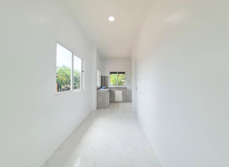 บ้านเดี่ยวพร้อมที่ดินนางตะเคียน สมุทรสงคราม, Samut Songkhram, Nang Ta Khian, Muang Samut Songkhram, Samut Songkhram, 1 Bedroom, 100 sqm, Single Detached House For Sale, by The Best Property อิ๋ว, 500598396 - DDproperty.com