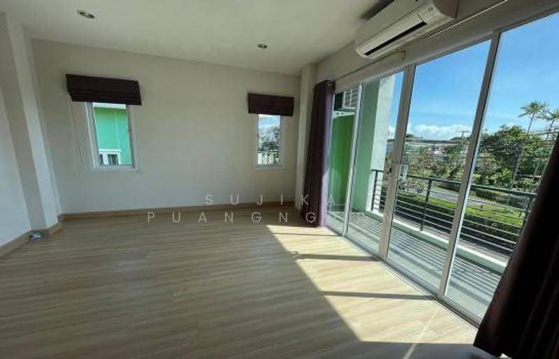 3-BR House, chon-buri, Nong - Kham, Si Racha, Chon Buri (Pattaya), 3 Bedrooms, 203 sqm, Single Detached House For Sale, by Sujika Puangngern, 500598439 - DDproperty.com