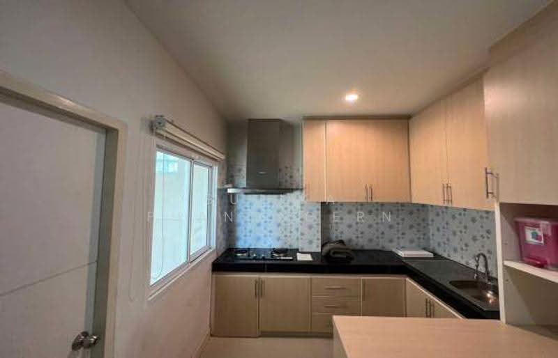 3-BR House, chon-buri, Nong - Kham, Si Racha, Chon Buri (Pattaya), 3 Bedrooms, 203 sqm, Single Detached House For Sale, by Sujika Puangngern, 500598439 - DDproperty.com