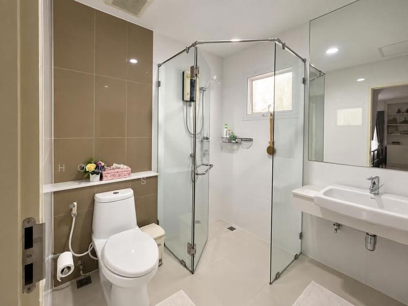 หมู่บ้าน ภณาสิริเรสซิเด็นท์, Bangkok, Chorake Bua, Lat Phrao, Bangkok, 3 Bedrooms, 187 sqm, Townhouse For Rent, by HOME Real Estate Service, 500598441 - DDproperty.com