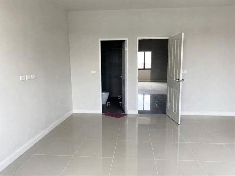 Thanarin Townhome 2, samut-prakan, Nai Khlong Bang Pla Kot, Phra Samut Jadee, Samut Prakan, 3 Bedrooms, 100 sqm, Townhouse For Sale, by The Best Property รัตน์, 500598461 - DDproperty.com