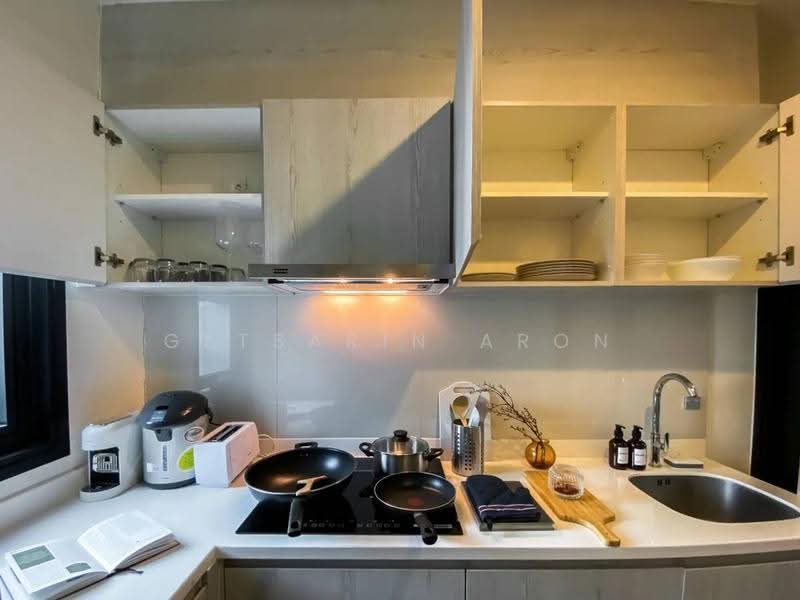 Life Asoke, bangkok, Asoke-Dindang Road, Bang Kapi, Huai Khwang, Bangkok, 2 Bedrooms, 60 sqm, Condo For Rent, by Getsarin Aron, 500598494 - DDproperty.com