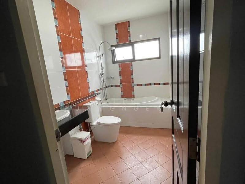 undefined, chon-buri, Surasak, Si Racha, Chon Buri (Pattaya), 3 Bedrooms, 204 sqm, Single Detached House For Sale, by Sujika Puangngern, 500598500 - DDproperty.com