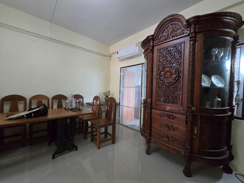 ทาวน์โฮมชะอำ เพชรบุรี, Phetchaburi, Cha-am, Cha-Am, Phetchaburi, 2 Bedrooms, 150 sqm, Townhouse For Sale, by The Best Property  ต่าย, 500598528 - DDproperty.com