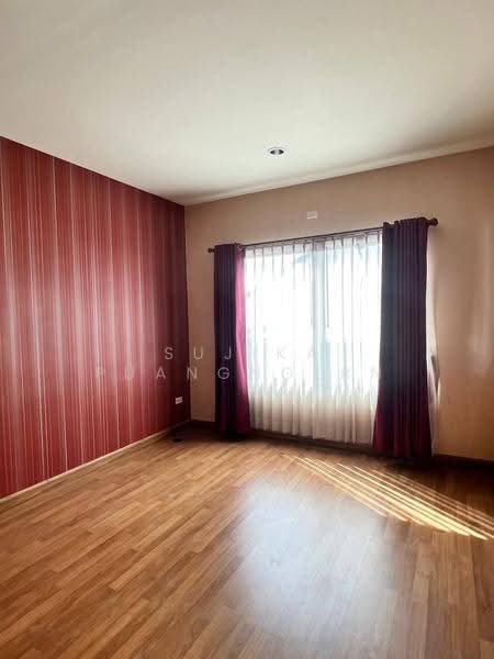 undefined, chon-buri, Nong - Kham, Si Racha, Chon Buri (Pattaya), 3 Bedrooms, 230 sqm, Single Detached House For Sale, by Sujika Puangngern, 500598585 - DDproperty.com