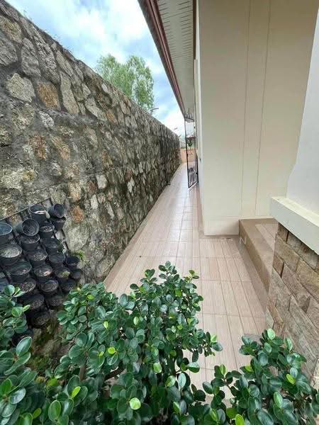 3-BR House, chon-buri, Na Kloe, Bang Lamung (Pattaya), Chon Buri (Pattaya), 3 Bedrooms, 162 sqm, Single Detached House For Sale, by Sujika Puangngern, 500598595 - DDproperty.com