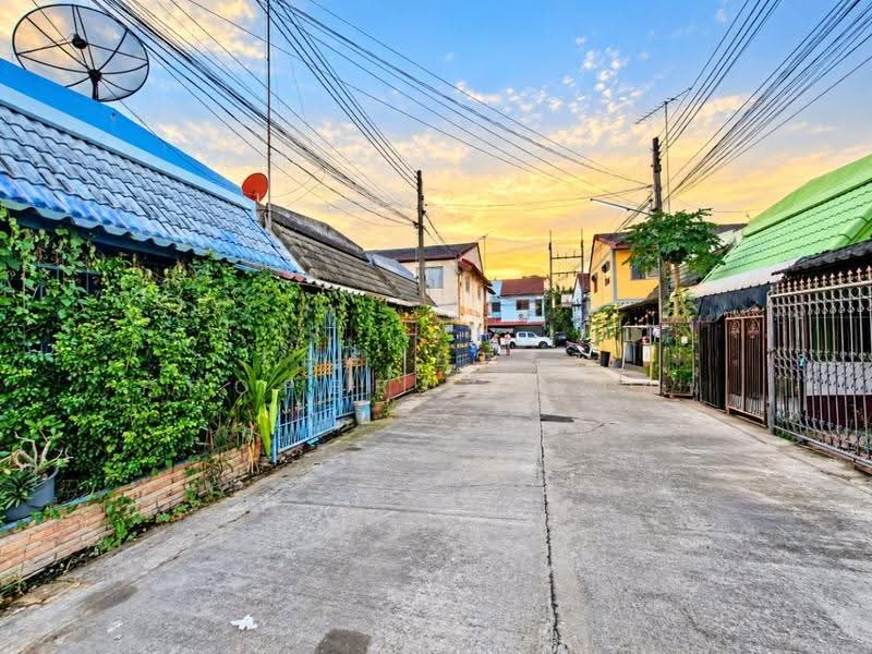 หมู่บ้านสปอร์ตโฮม วังตะเคียน, ฉะเชิงเทรา, วังตะเคียน, เมืองฉะเชิงเทรา, ฉะเชิงเทรา, 100 ตร.ม., ทาวน์เฮ้าส์ ขาย, โดย The Best Property ซายน์, 500598628 - DDproperty.com