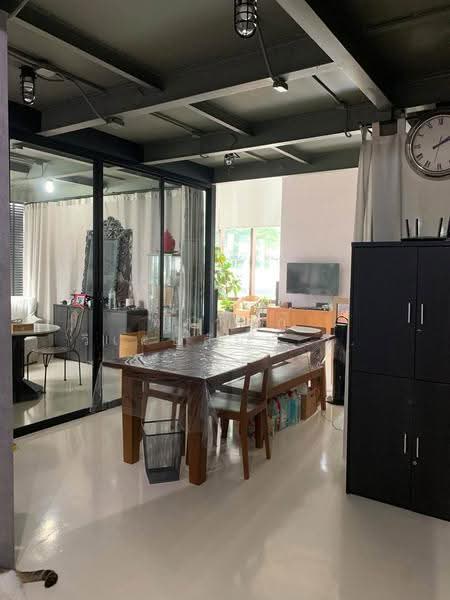 The Emporio Place, bangkok, 93 Soi Sukhumvit 24, Sukhumvit Road, Khong Tan, Khlong Toei, Bangkok, 3 Bedrooms, 180 sqm, Condo For Rent, by ทศวัฏฏ์ วิเศษสัมมาพันธ์, 500598632 - DDproperty.com