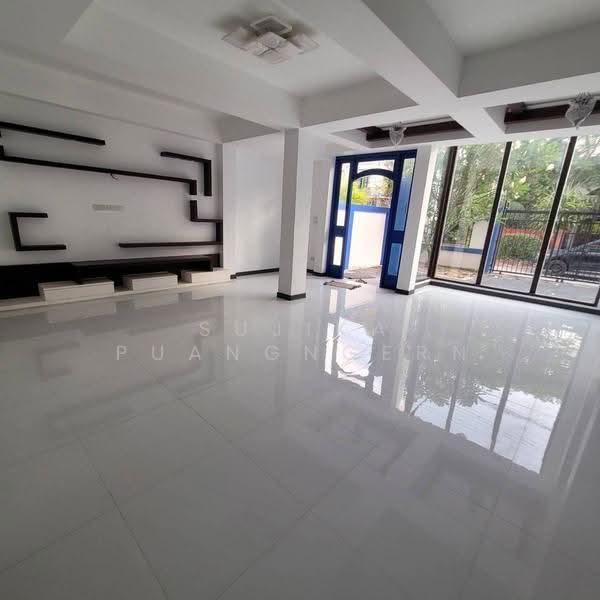 undefined, prachuap-khiri-khan, Nong Kae, Hua Hin, Prachuap Khiri Khan, 5 Bedrooms, 400 sqm, Single Detached House For Sale, by Sujika Puangngern, 500598633 - DDproperty.com