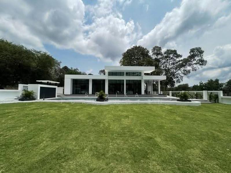 Phoenix Gold Golf & Country Club, Chon Buri (Pattaya), Huai Yai, Bang Lamung (Pattaya), Chon Buri (Pattaya), 4 Bedrooms, 530 sqm, Villa For Sale, by Sujika Puangngern, 500598641 - DDproperty.com