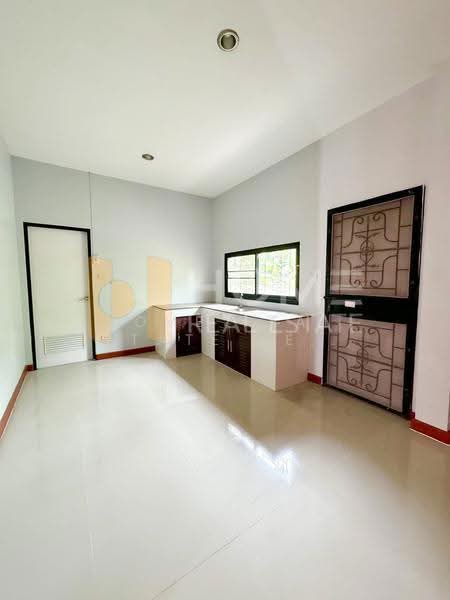 พานทอง, Chon Buri (Pattaya), Nong Kakha, Phan Thong, Chon Buri (Pattaya), 3 Bedrooms, 208 sqm, Single Detached House For Sale, by HOME Real Estate Service, 500598685 - DDproperty.com