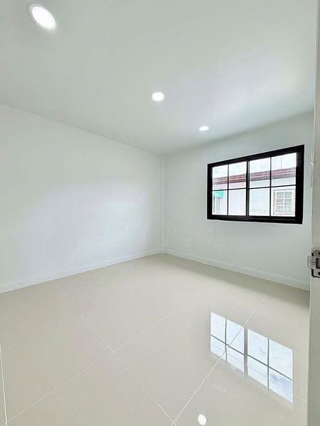 บ้านสวย 3 ห้องนอน หมู่บ้านบัวทอง 2 บางใหญ่ ติด MRT สถานีคลองบางไผ่, นนทบุรี, กาญจนาภิเษก, บางรักพัฒนา, บางบัวทอง, นนทบุรี, 110 ตร.ม., ทาวน์เฮ้าส์ ขาย, โดย บุษบากร (เจี๊ยบ), 500598877 - DDproperty.com