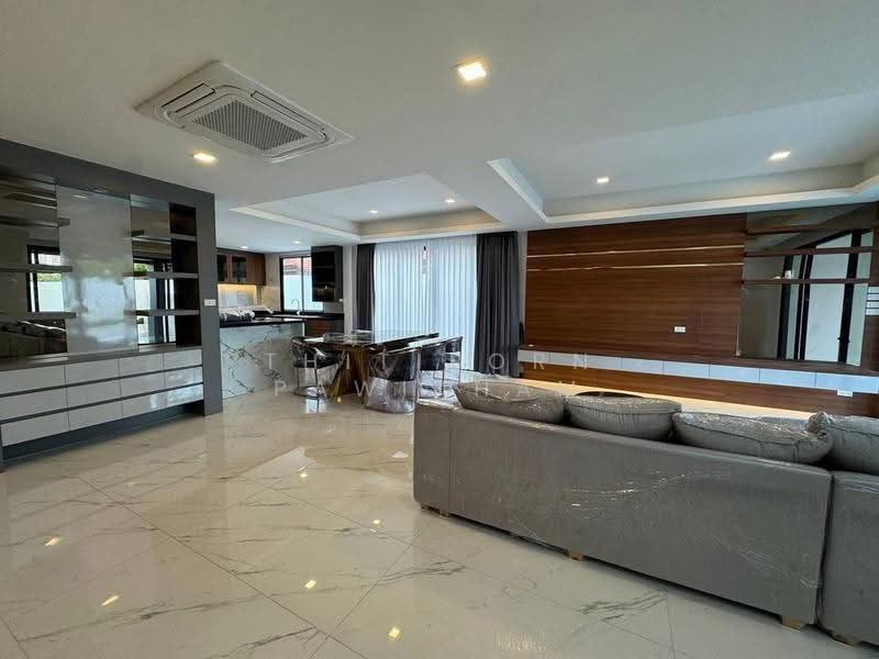 undefined, chon-buri, Nong Pru, Bang Lamung (Pattaya), Chon Buri (Pattaya), 6 Bedrooms, 320 sqm, Single Detached House For Sale, by Thitiporn Pawikham, 500598898 - DDproperty.com