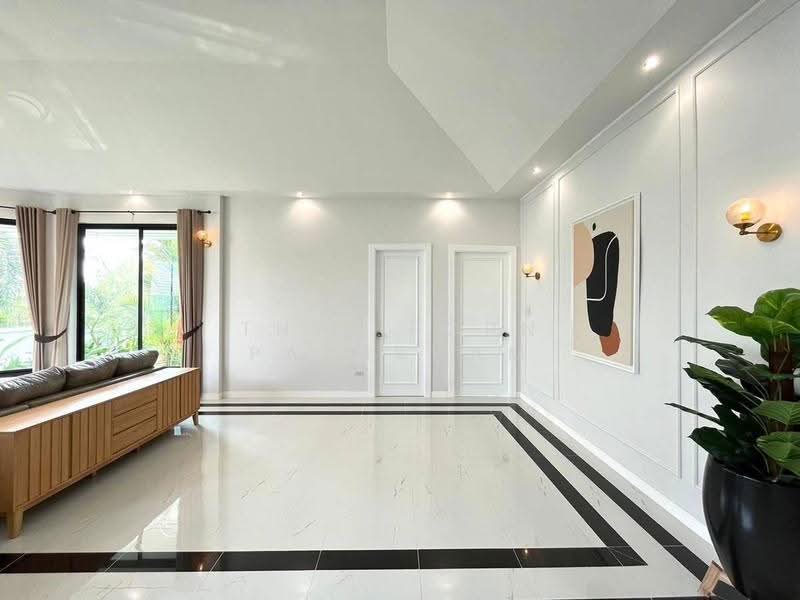 Nibbana Shade, Chon Buri (Pattaya), No. 95/274 Village No. 13, Phatthanakan Road, Nong Pru, Bang Lamung (Pattaya), Chon Buri (Pattaya), 4 Bedrooms, 219 sqm, Villa For Sale, by Thitiporn Pawikham, 500599060 - DDproperty.com