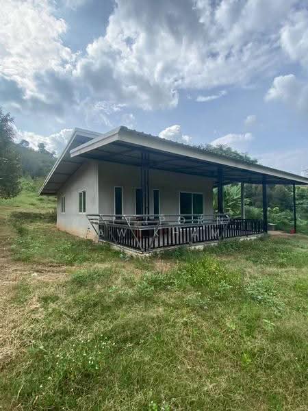 3-BR House, surat-thani, Pa Ron, Kanchanadit, Surat Thani, 3 Bedrooms, 150 sqm, Single Detached House For Sale, by Thitiporn Pawikham, 500599082 - DDproperty.com