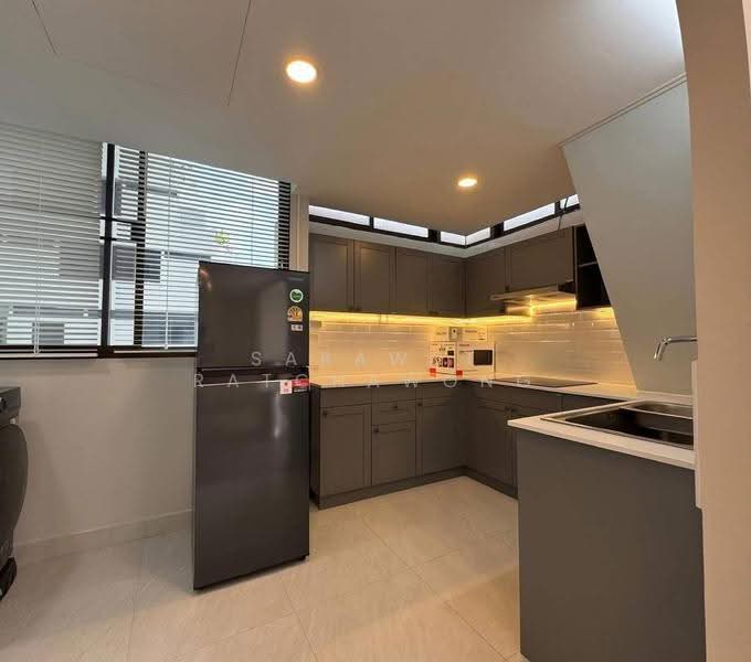 Supalai Place Sukhumvit 39, bangkok, 175-179 Soi Sukhumvit 39 Sukhumvit Road, Khlong Tan Nua, Watthana, Bangkok, 2 Bedrooms, 135 sqm, Condo For Rent, by Sarawut Ratchawong, 500599140 - DDproperty.com