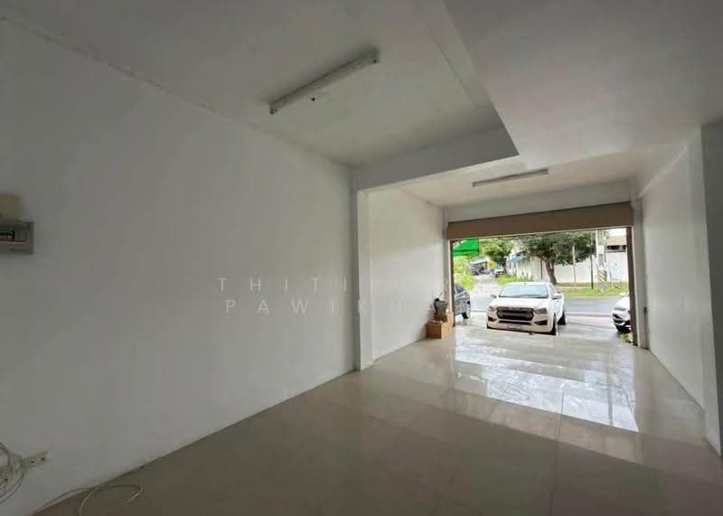 4-BR Townhouse, chon-buri, Ang Sila, Muang Chon Buri, Chon Buri (Pattaya), 4 Bedrooms, 445 sqm, Townhouse For Sale, by Thitiporn Pawikham, 500599265 - DDproperty.com