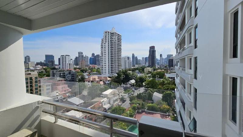 Baan Thai Living Ekkamai, Bangkok, 40 Soi Pridi Banomyong 31, Khlong Tan Nua, Watthana, Bangkok, 2 Bedrooms, 185 sqm, Condo For Rent, by BANGKOK PROPERTY AGENTS, 500599311 - DDproperty.com