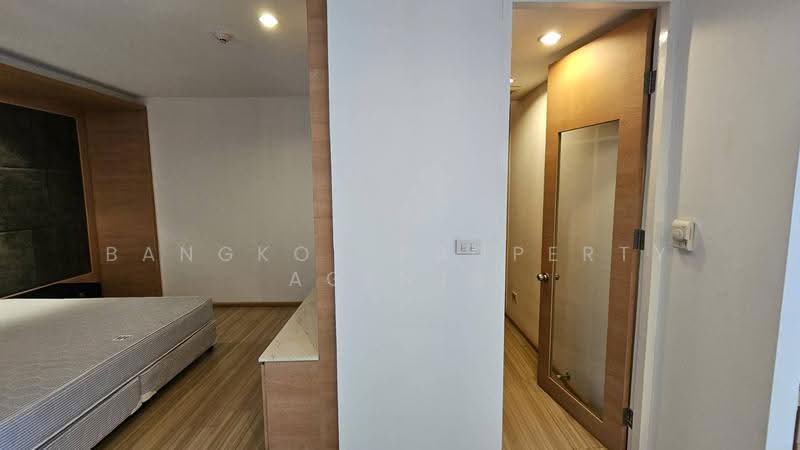 Baan Thai Living Ekkamai, Bangkok, 40 Soi Pridi Banomyong 31, Khlong Tan Nua, Watthana, Bangkok, 2 Bedrooms, 185 sqm, Condo For Rent, by BANGKOK PROPERTY AGENTS, 500599311 - DDproperty.com