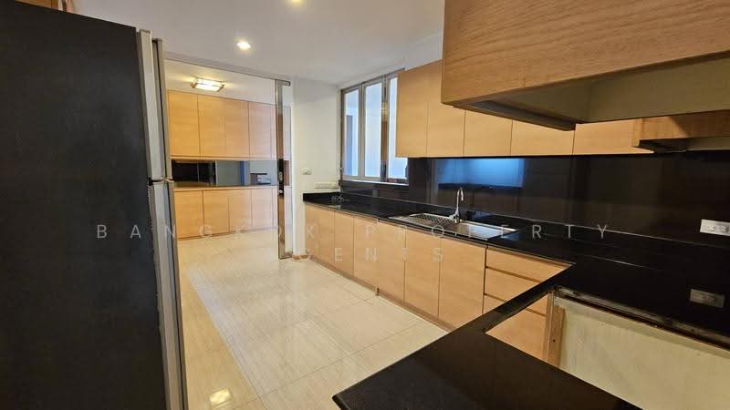 Baan Thai Living Ekkamai, Bangkok, 40 Soi Pridi Banomyong 31, Khlong Tan Nua, Watthana, Bangkok, 2 Bedrooms, 185 sqm, Condo For Rent, by BANGKOK PROPERTY AGENTS, 500599311 - DDproperty.com