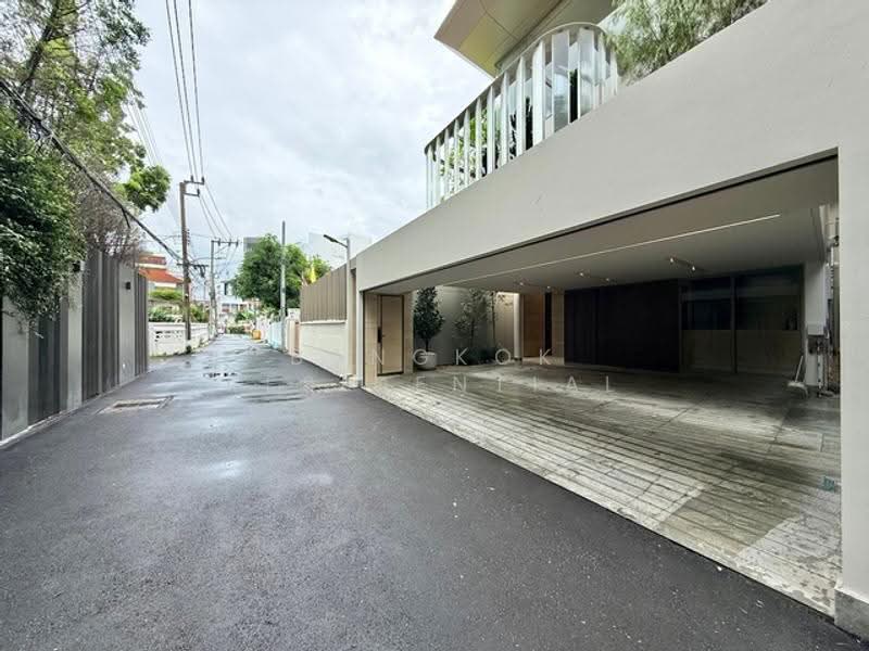 The Residenti Ekkamai : เดอะ เรสซิเดนติ เอกมัย, กรุงเทพ, 488/1-5 Sukhumvit 65, พระโขนงเหนือ, วัฒนา, กรุงเทพ, 420 ตร.ม., วิลล่า ขาย, โดย Bangkok Residential, 500599345 - DDproperty.com