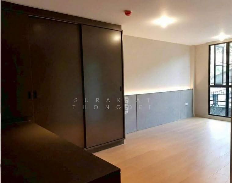 Na Vara Residence, Bangkok, 33/6 Soi Langsuan, Lumphini, Pathum Wan, Bangkok, 3 Bedrooms, 182 sqm, Condo For Sale, by Surakiat Thongdee, 500599348 - DDproperty.com