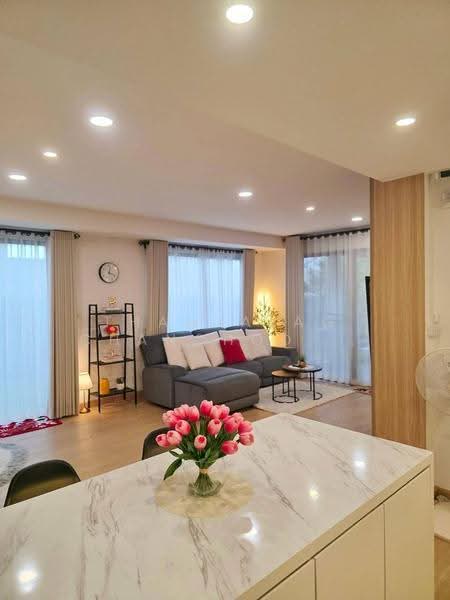 undefined, chon-buri, Ta Khian Tia, Bang Lamung (Pattaya), Chon Buri (Pattaya), 3 Bedrooms, 240 sqm, Single Detached House For Sale, by Thanyalag Chanchodtanakul, 500599351 - DDproperty.com